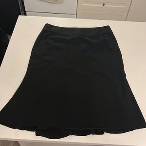 Black banana republic midi large pleated skirt